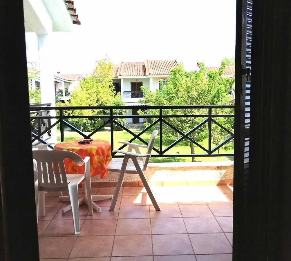Stella'S Maisonette Siviri 0*,